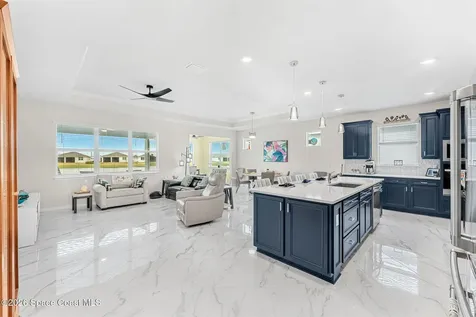 8920 Shoreline Avenue Melbourne FL 32940