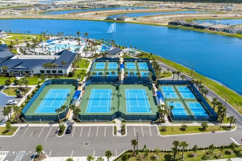 8920 Shoreline Avenue Melbourne FL 32940