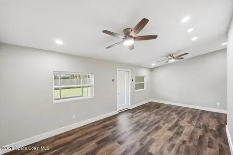 271 Naylor Street NE Palm Bay FL 32907