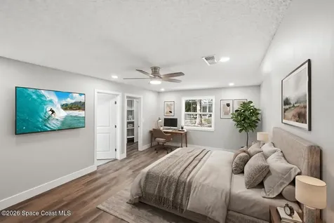 271 Naylor Street NE Palm Bay FL 32907
