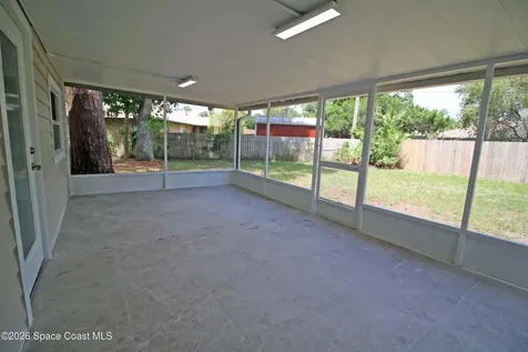 271 Naylor Street NE Palm Bay FL 32907