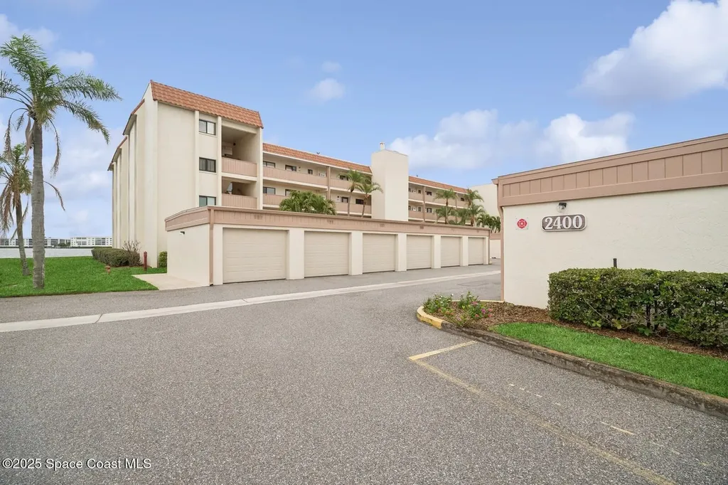 200 S Banana River Boulevard Cocoa Beach FL 32931