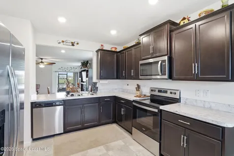 380 Guinevere Drive SW Palm Bay FL 32908