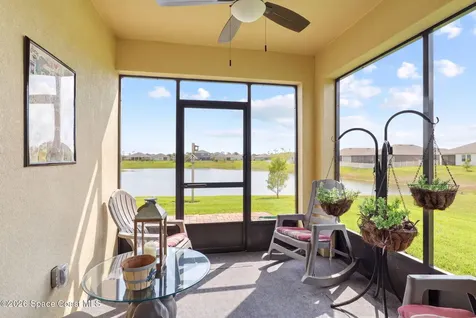 380 Guinevere Drive SW Palm Bay FL 32908