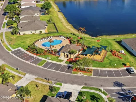 380 Guinevere Drive SW Palm Bay FL 32908