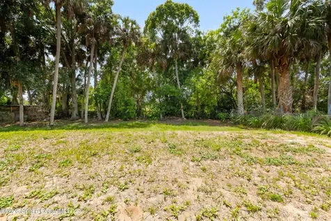 213 Coral Way Cocoa FL 32922