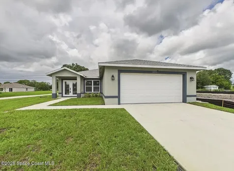 8815 100th Court Vero Beach FL 32967