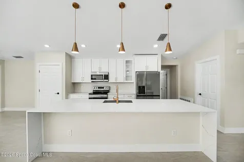 8815 100th Court Vero Beach FL 32967