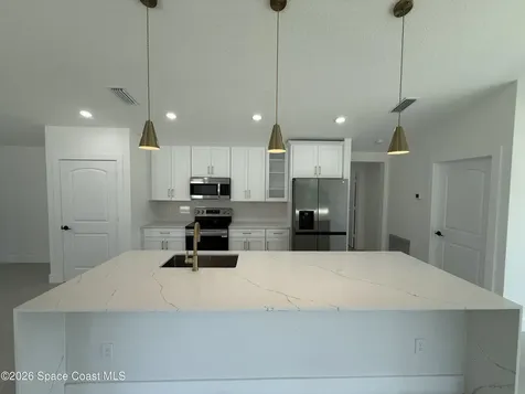 8815 100th Court Vero Beach FL 32967