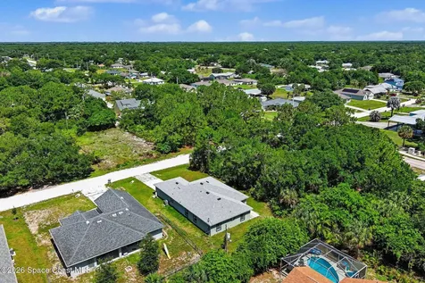 8815 100th Court Vero Beach FL 32967