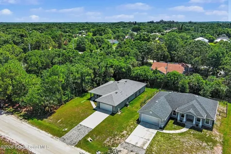 8815 100th Court Vero Beach FL 32967