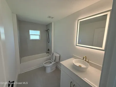 8815 100th Court Vero Beach FL 32967