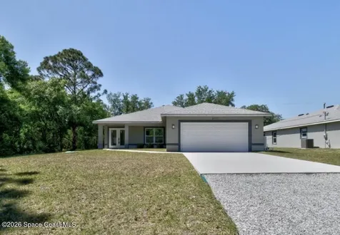 8575 100th Avenue Vero Beach FL 32967