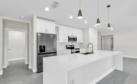 8575 100th Avenue Vero Beach FL 32967
