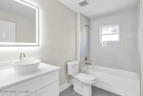 8575 100th Avenue Vero Beach FL 32967