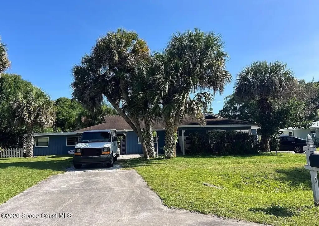8206 Lakeland Boulevard Fort Pierce FL 34951