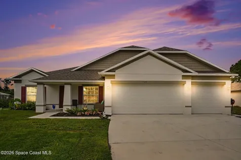 120 Tate Court SE Palm Bay FL 32909