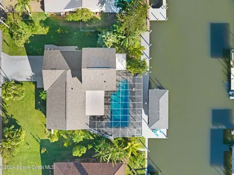 379 Hiawatha Way Melbourne Beach FL 32951