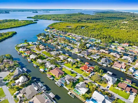 379 Hiawatha Way Melbourne Beach FL 32951