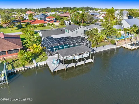 379 Hiawatha Way Melbourne Beach FL 32951