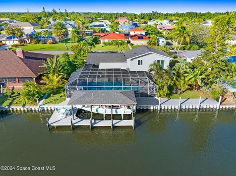 379 Hiawatha Way Melbourne Beach FL 32951