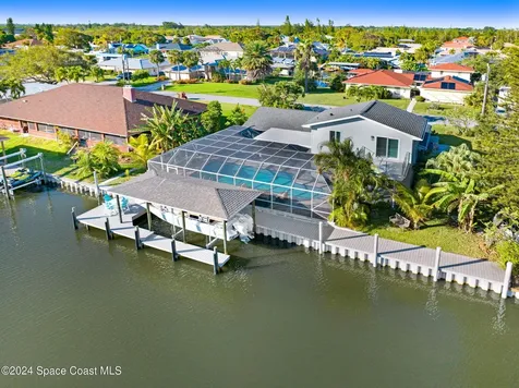 379 Hiawatha Way Melbourne Beach FL 32951