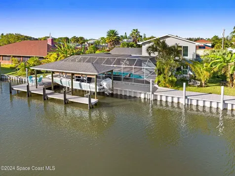379 Hiawatha Way Melbourne Beach FL 32951