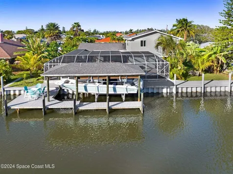 379 Hiawatha Way Melbourne Beach FL 32951
