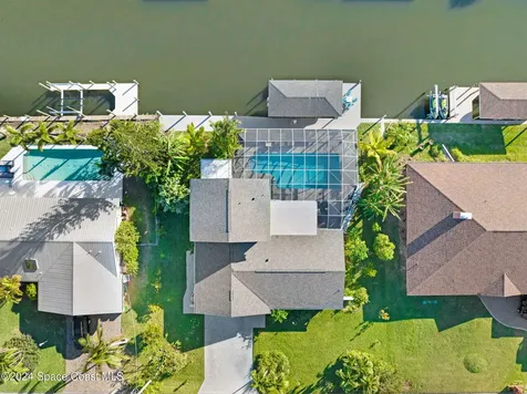 379 Hiawatha Way Melbourne Beach FL 32951