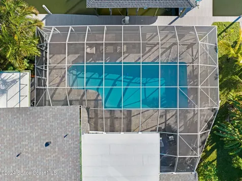 379 Hiawatha Way Melbourne Beach FL 32951