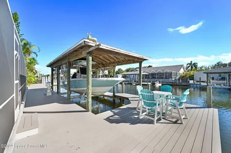 379 Hiawatha Way Melbourne Beach FL 32951