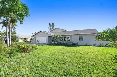 379 Hiawatha Way Melbourne Beach FL 32951