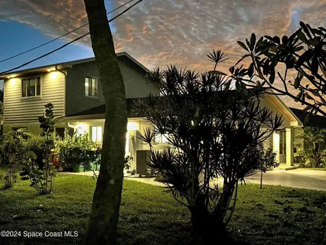 379 Hiawatha Way Melbourne Beach FL 32951