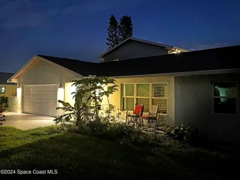 379 Hiawatha Way Melbourne Beach FL 32951