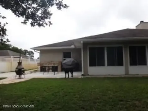 8075 104th Avenue Vero Beach FL 32967