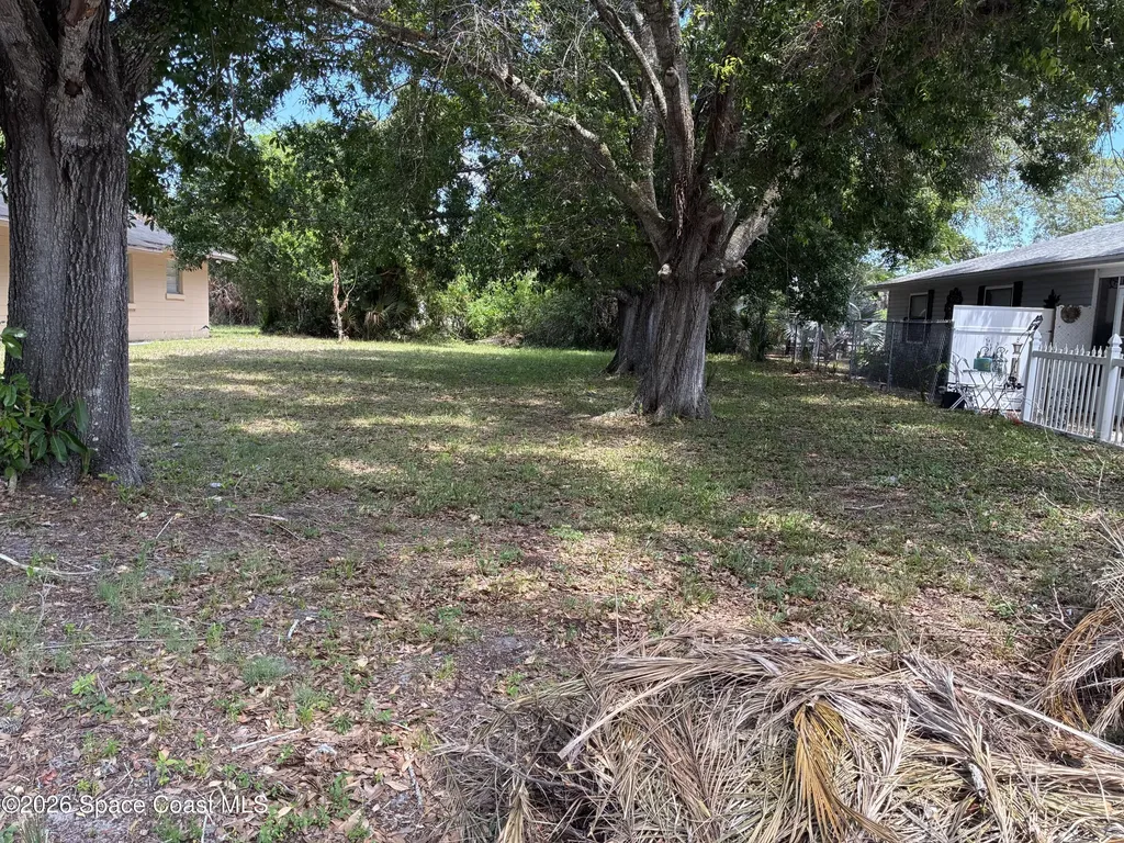 2247 Pelham Street NE Palm Bay FL 32905