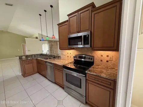925 Falls Trail Malabar FL 32950
