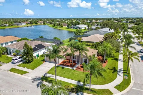 1622 Laramie Circle Melbourne FL 32940