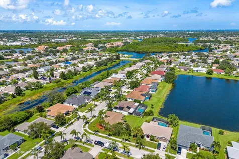 1622 Laramie Circle Melbourne FL 32940