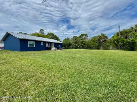 1823 Red Bud Circle NW Palm Bay FL 32907