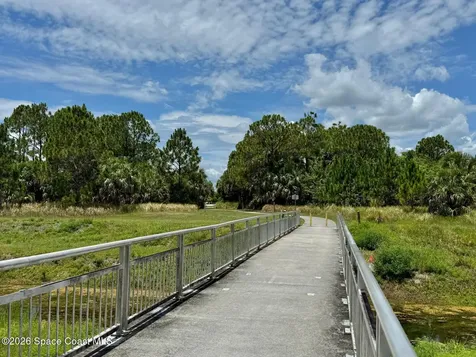 1823 Red Bud Circle NW Palm Bay FL 32907