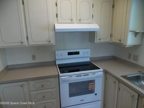 1040 E Dracena Drive E Micco FL 32976