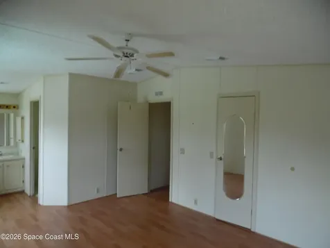 1040 E Dracena Drive E Micco FL 32976
