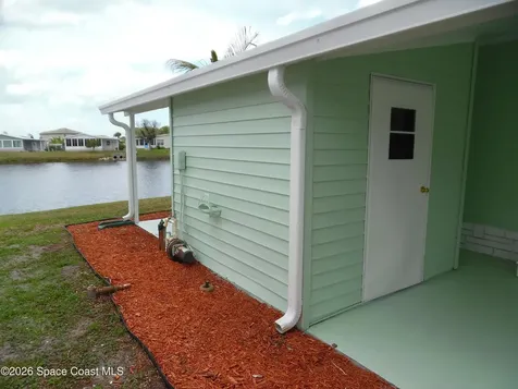 1040 E Dracena Drive E Micco FL 32976