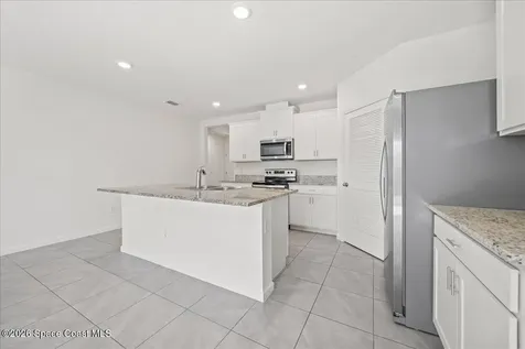6485 Topaz Drive Grant FL 32949
