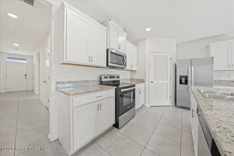 6485 Topaz Drive Grant FL 32949