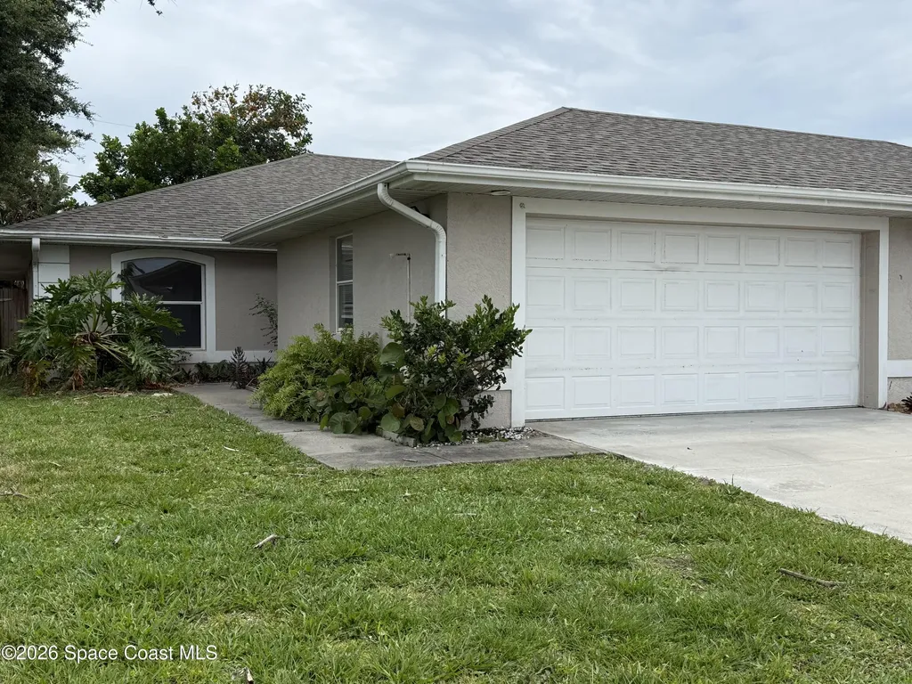 271 Ocean View Lane Melbourne FL 32903