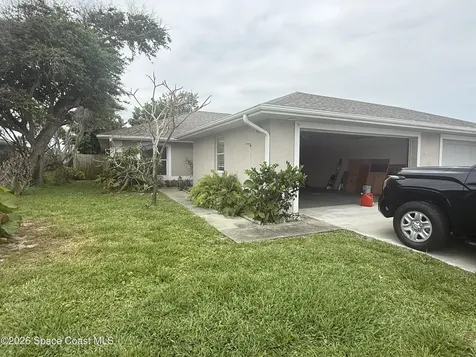 271 Ocean View Lane Melbourne FL 32903