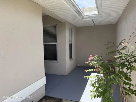 271 Ocean View Lane Melbourne FL 32903