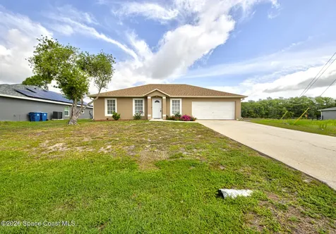 1139 Brickell Street SE Palm Bay FL 32909